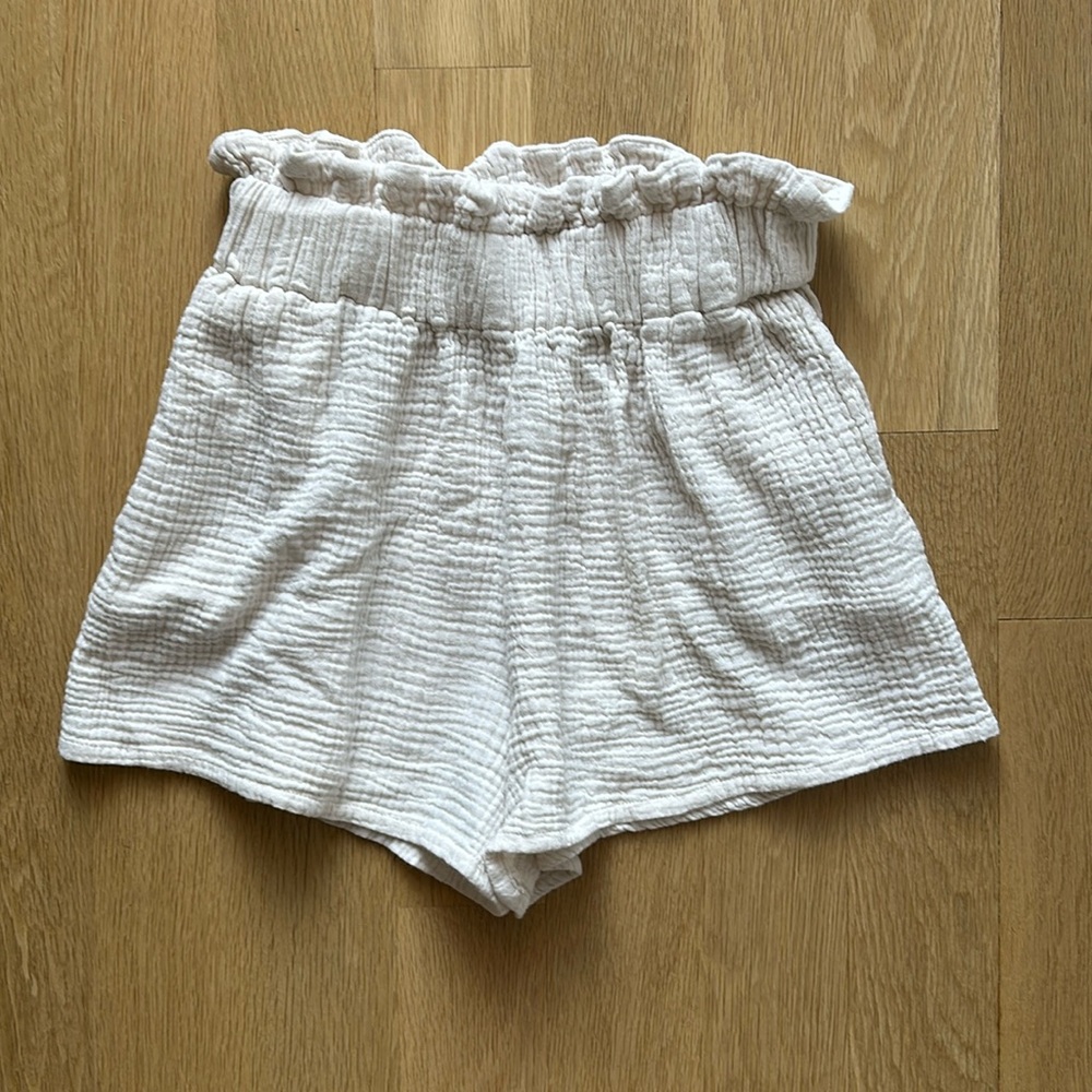 Vici Smocked Linen Shorts